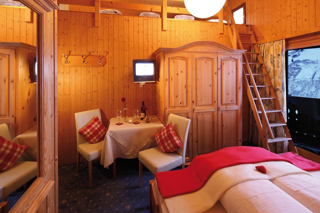 דאמואלס Hotel-Gasthof Zimba מראה חיצוני תמונה